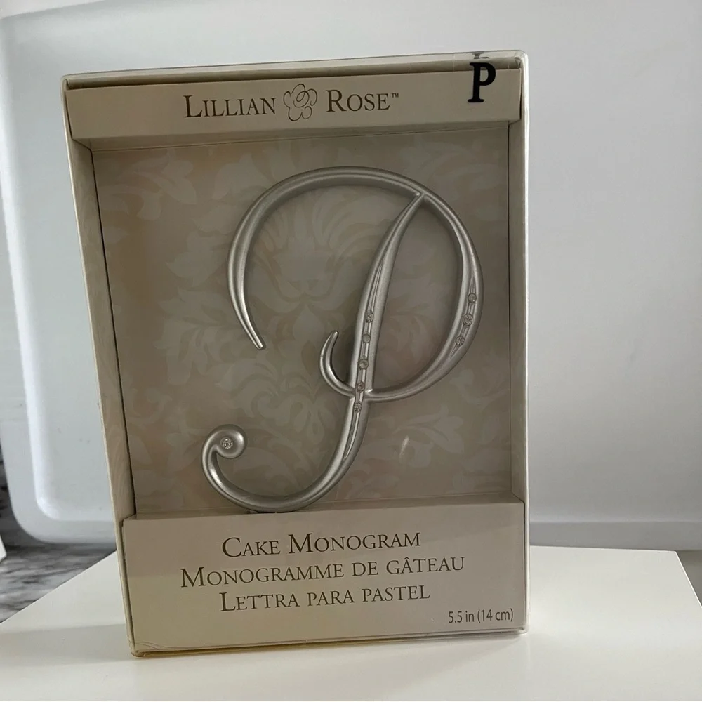 Lillian Rose Special Occasion Cake Monogram Initial (P)
